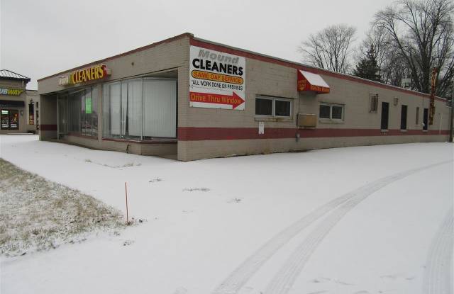 31670 Mound Gallery 2