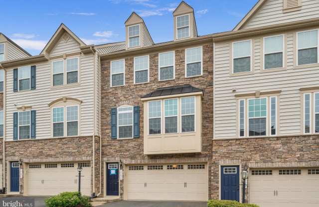 13675 ROCKINGHAM Lane Gallery 3