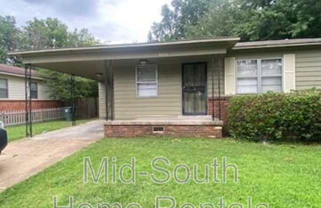 3023 Clearbrook St photos photos