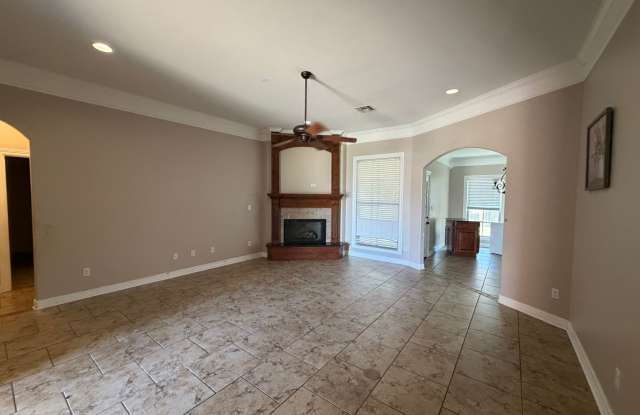 Gorgeous 3 Bedroom North Bossier Home, Price Dropped! Gallery 4