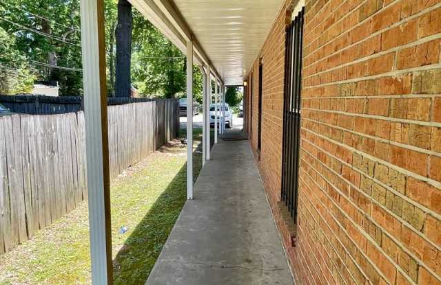 08036 - 1040 North Highland Avenue, Jackson, TN 38301 08036 - 1040 North Highland Avenue, Jackson, TN 38301