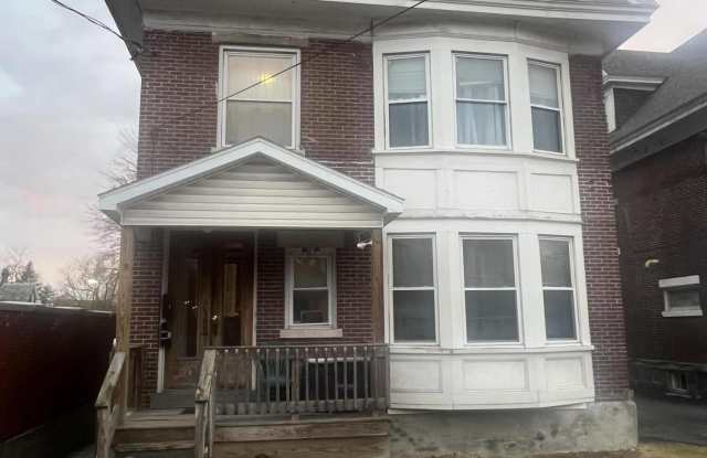 126 Western Ave photos photos