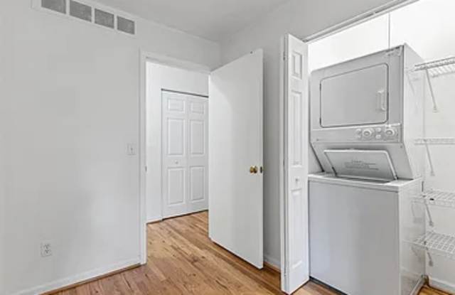 750 Trailwood Path photos photos