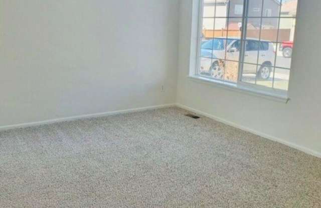 19898 E. 40th Pl. Gallery 3