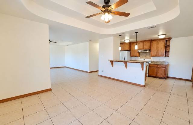 5BR/4BA Alton Home with Vaulted Ceilings, Granite Kitchen & Garage — $1,950/mo Gallery 4