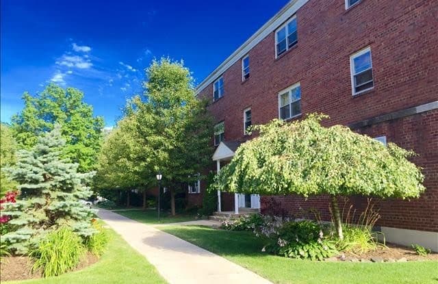 237 Johnson Avenue - 237 Johnson Avenue, Hackensack, NJ 07601