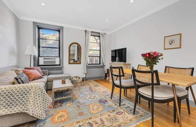421 West 21st Street - 421 West 21st Street, New York City, NY 10011