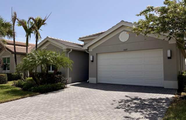 11609 SW Hawthorne Hill Road Gallery 2
