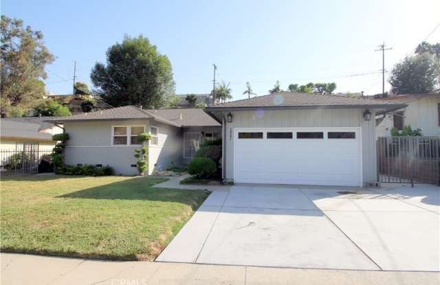 1721 Fulton Avenue photos photos