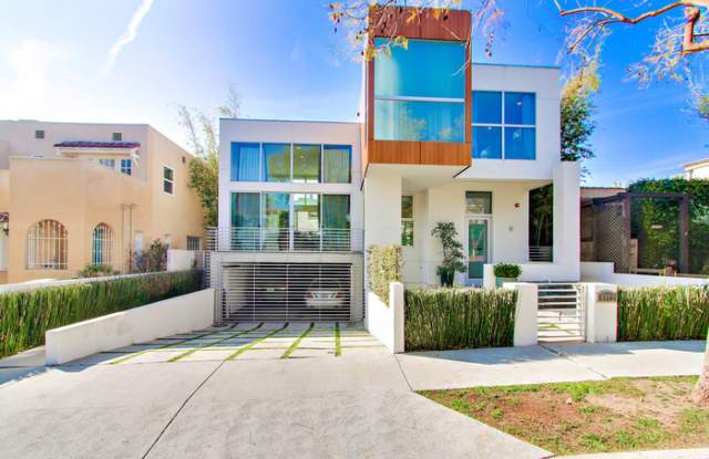8822 Rangely Avenue Gallery 2