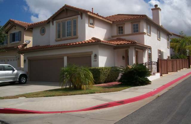 Beautiful 3BR/2.5BA Home in the Heart of Carlsbad - Gated Community photos photos