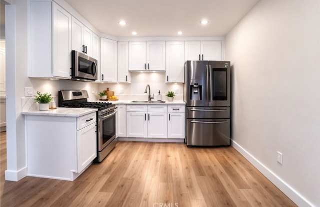 17034 Stagg Street photos photos