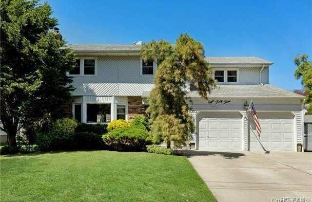 843 Outlook Avenue - 843 Outlook Avenue, West Babylon, NY 11704