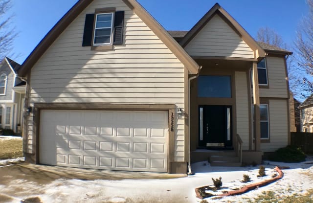 13228 Carter - 13228 Carter Street, Overland Park, KS 66213