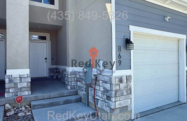 869 Glen Eagles Ct photos photos