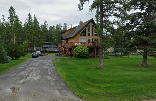 383 Deer Trail-Happy Valley-Lower Unit 1Bedroom-1Bath-$1300.00 Monthly Rent photos photos