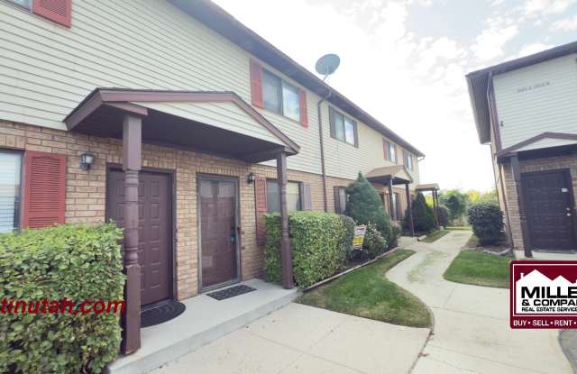 Nice Townhouse For Rent! photos photos