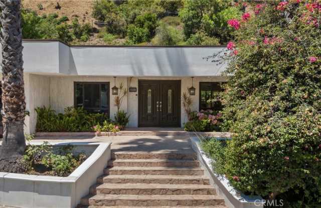 3453 Green Vista Drive - 3453 Green Vista Drive, Los Angeles, CA 91436