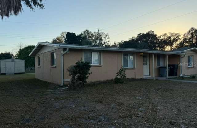 903 31ST STREET E photos photos