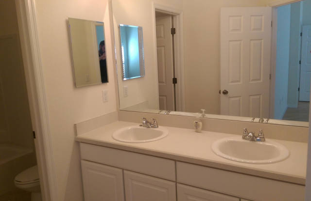 3 bed, 2 bath 2 car garage photos photos 3 bed, 2 bath 2 car garage photos photos