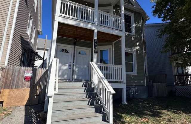 263 Church Street - 263 Church Street, Poughkeepsie, NY 12601