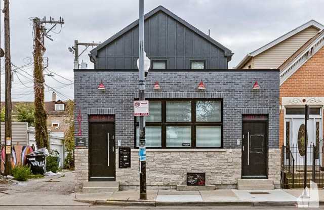 1013 W 18th St photos photos