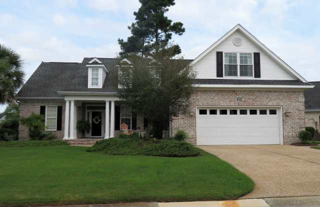 Nicely furnished garage apartment in gated Waterford community. photos photos