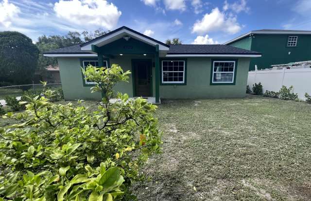 4709 15th Ave S photos photos