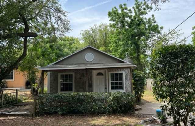 Charming 3BR Home in Ocoee – Cozy Living with Great Location! photos photos