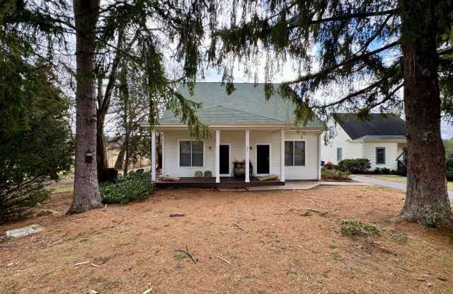 Spacious Three-Bedroom Townhome Conveniently located Beside a BT Stop photos photos