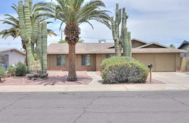 1400 E Wesleyan Drive - 1400 East Wesleyan Drive, Tempe, AZ 85282