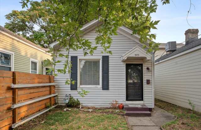 2 Bed 2 Bath Home Gallery 3