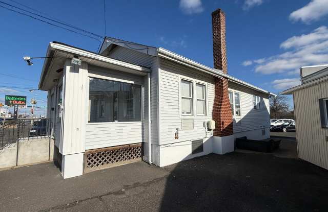 777-781 BETHLEHEM Pike photos photos