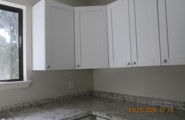 1200 Bretta Street - 1#4 Gallery 2