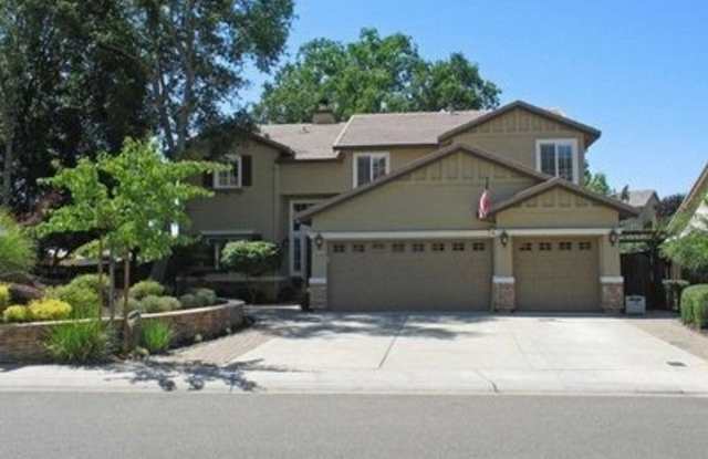 5/3 3386 sf El Dorado Hills Woodridge home photos photos