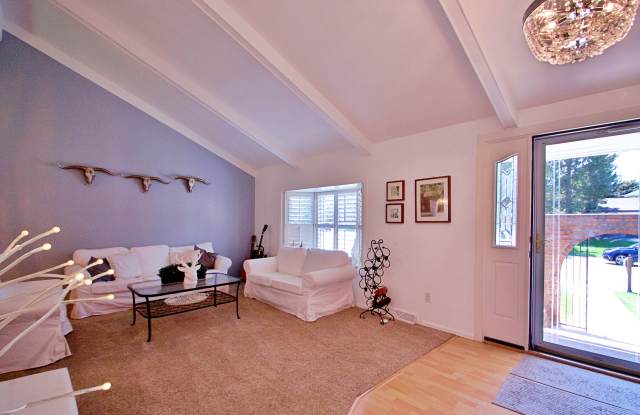 4046 S Reading Way Gallery 3