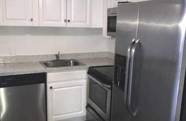 2533 N. Alafaya Trl # 61 - 2533 Alafaya Trail, University, FL 32826
