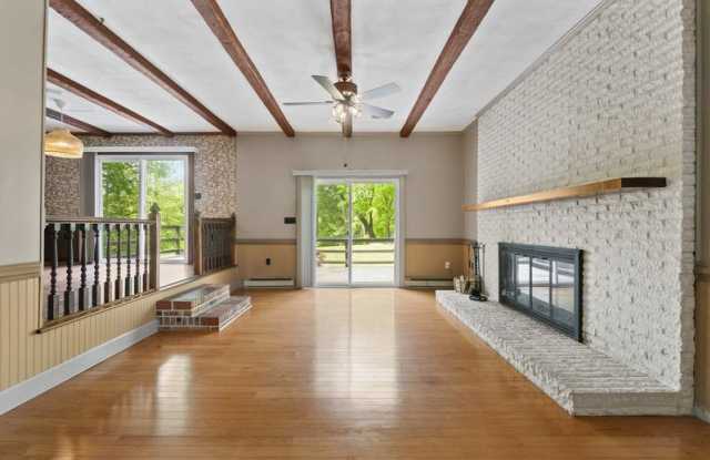 315 Oakwood Avenue Gallery 3