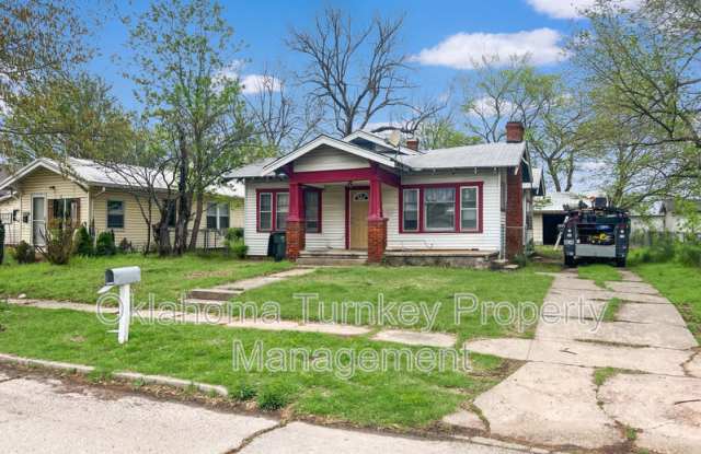1203 W 5th St. Gallery 1