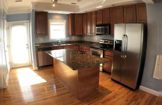 7025 Elm Hill Court Gallery 2