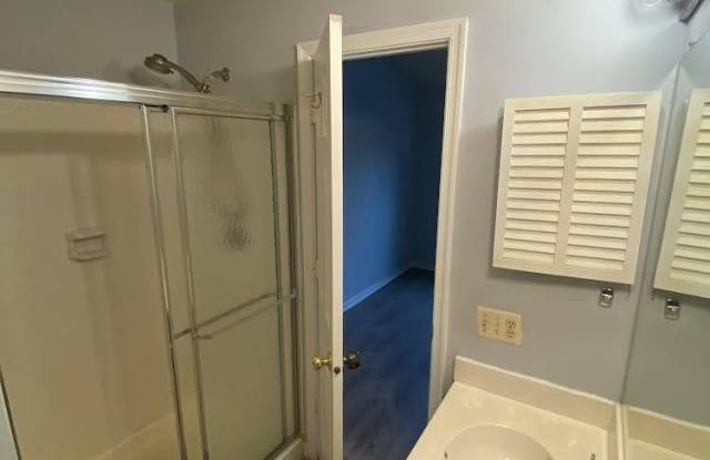 7148 STRAWN COURT Gallery 3