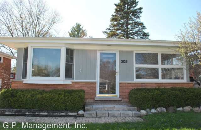 305 Kenloch Avenue Gallery 2