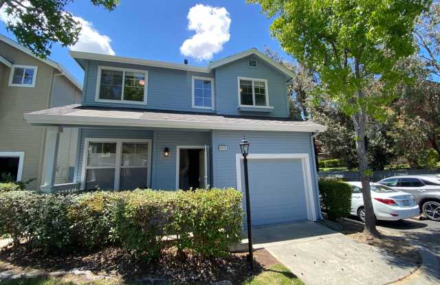 ALMADEN LAKE - Updated townhome with central A/C, patio, garage, community pool, END UNIT. photos photos