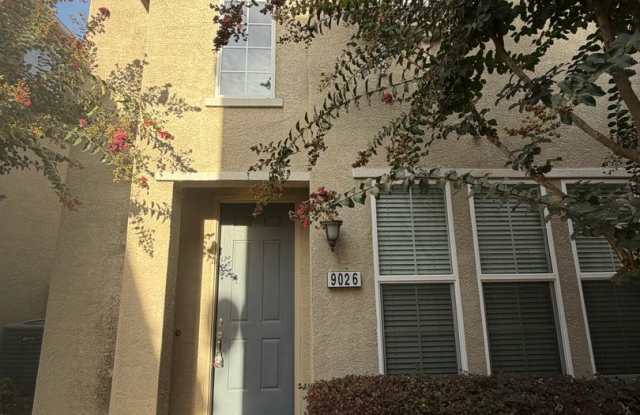 AVAILABLE NOW! Three Bedroom in Exclusive Brentwood Villas Gated Orangevale Community Gallery 4