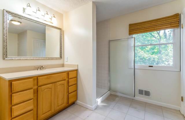 15076 Barkwood Dr Gallery 4