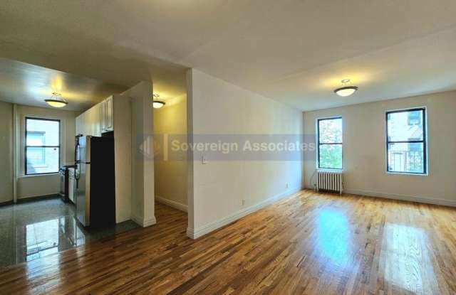 282 Cabrini Boulevard - 282 Cabrini Boulevard, New York City, NY 10040