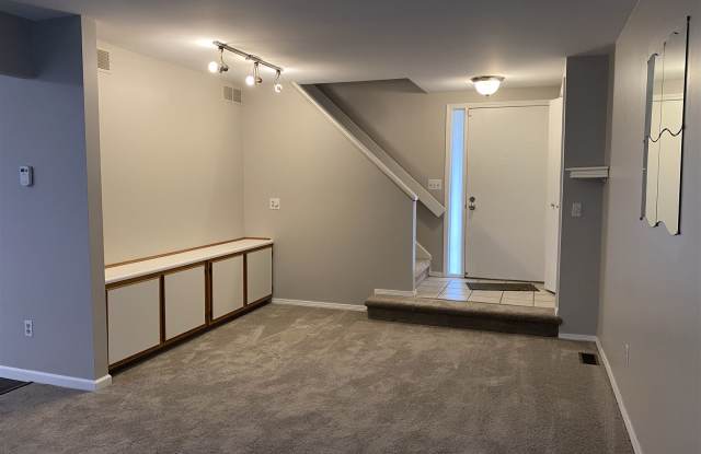 619 Bauman Ave Gallery 2