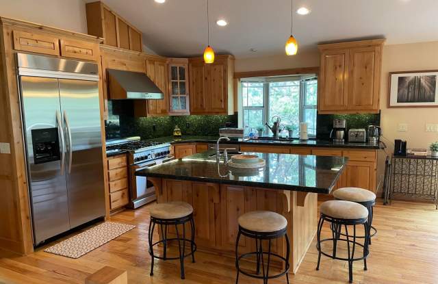 Beautiful 4Bd 3Ba Tahoe Keys home!! A must see with Comm. Olympic size pool and hot tubs! Avail. for a 3-6 month seasonal lease! Gallery 4