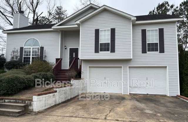 135 Lee Road 2009 photos photos