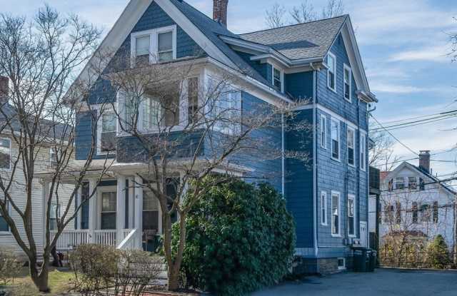 40 Saville Ave - 40 Saville Avenue, Quincy, MA 02169